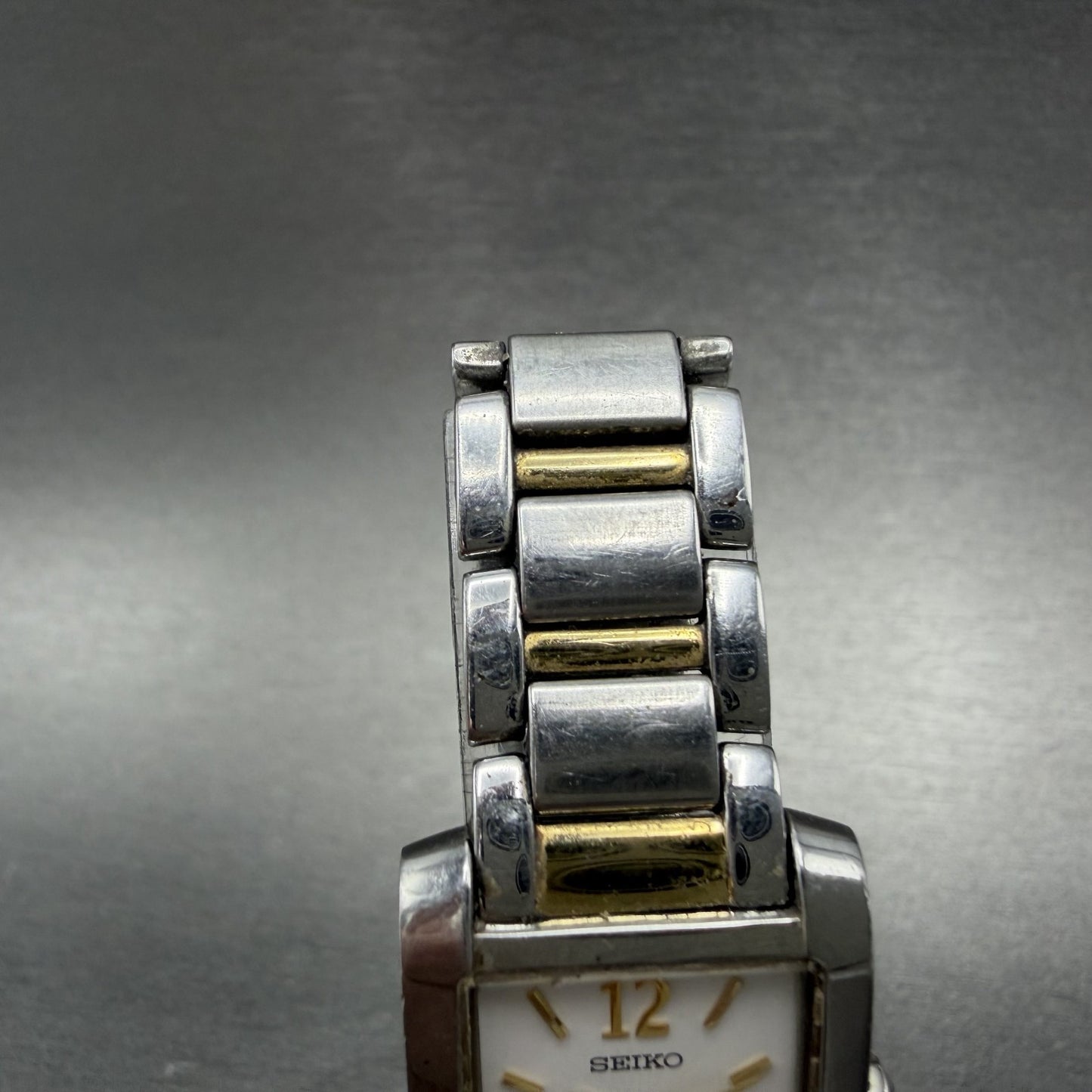 Seiko Tank Watch Women 21mm White Dial Two Tone Rectangle 1N00-0RT0 New Battery4