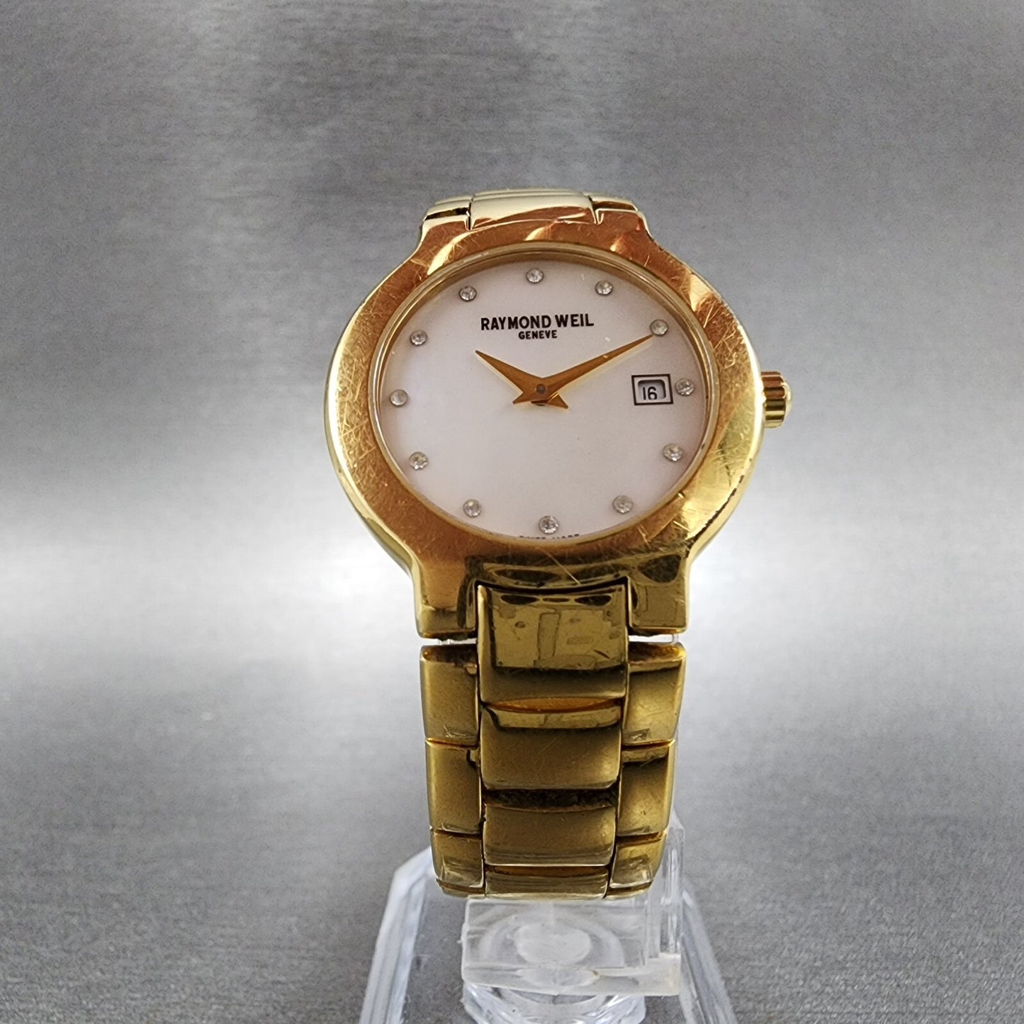 Raymond Weil Watch Women 27mm MOP Dial Gold Plated Date Round 5392 New Battery5