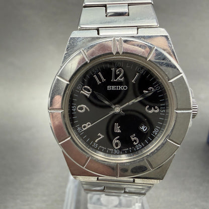 Seiko Lukia Watch Women 28mm Black Dial Silver Tone Date 7N82-0620 New Battery1