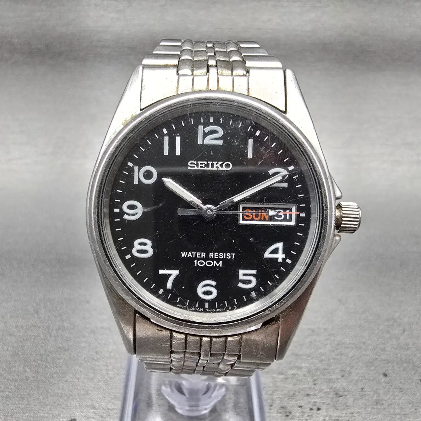 Seiko Watch Men 35mm Black Dial Silver Tone Daydate Round 7N43-8329 New BatteryP0