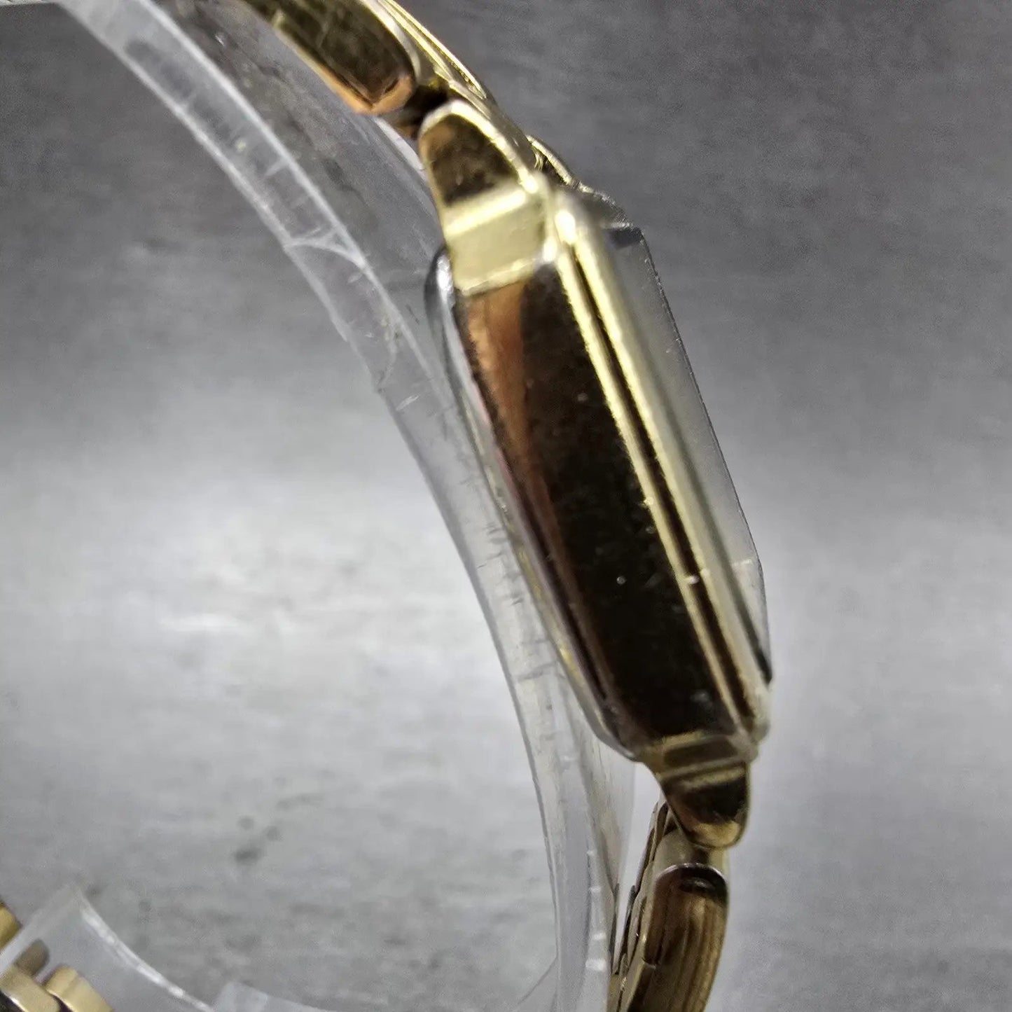 Citizen Tank Watch Women 18mm Champagne Dial Gold Tone 5930-S037107 New Battery3