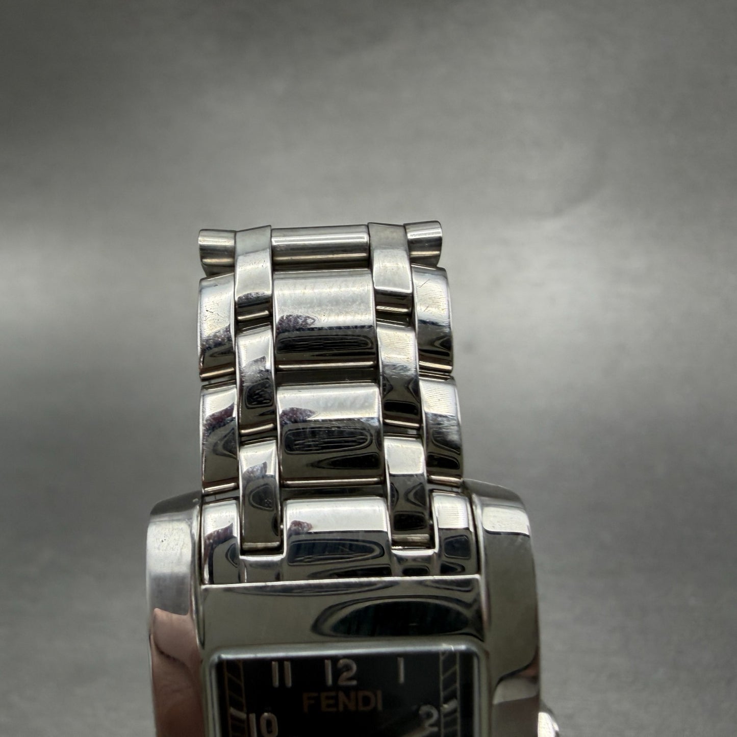 Fendi 7000L Tank Watch Women 21mm Blue Dial Steel Rectangle New Battery4