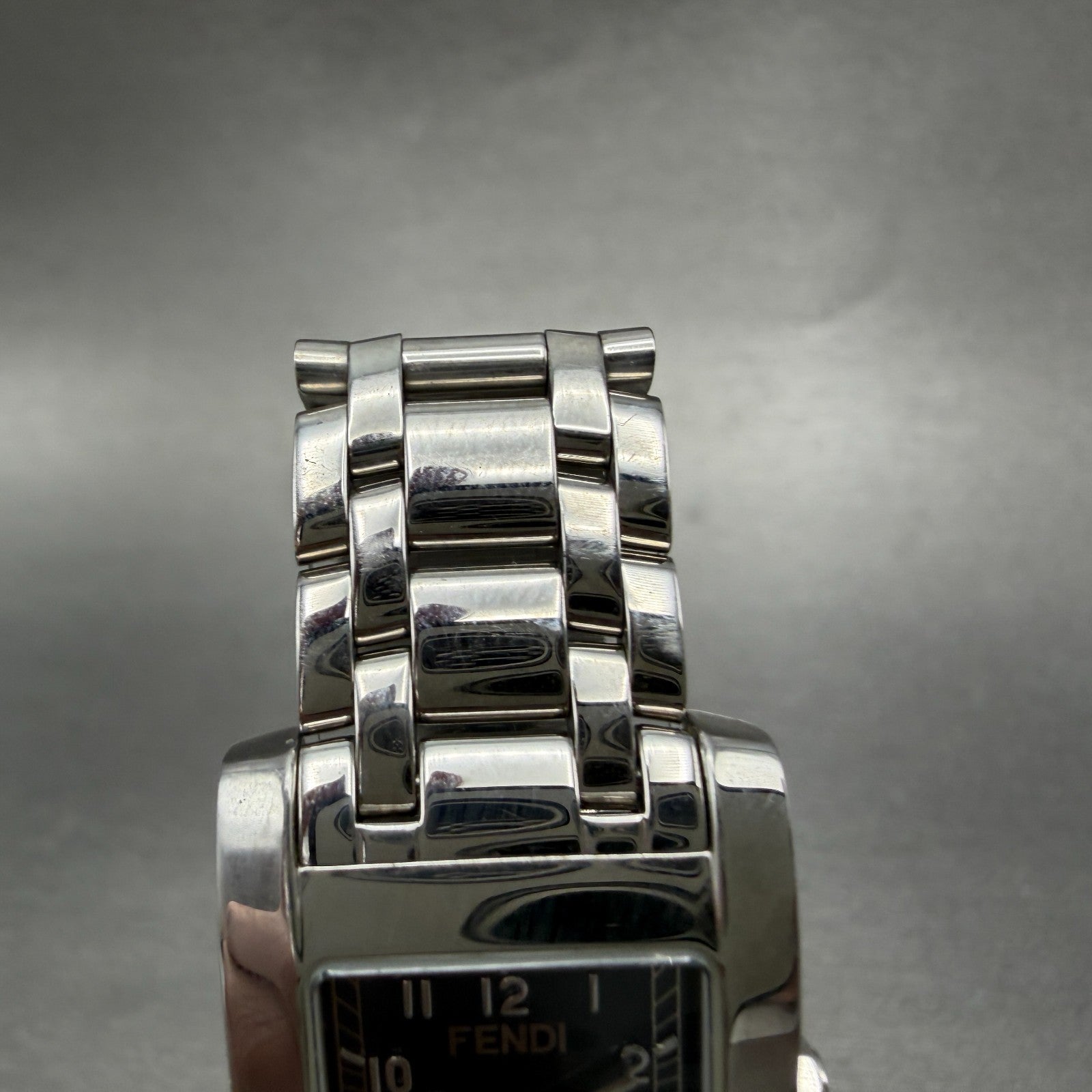 Fendi 7000L Tank Watch Women 21mm Blue Dial Steel Rectangle New Battery4