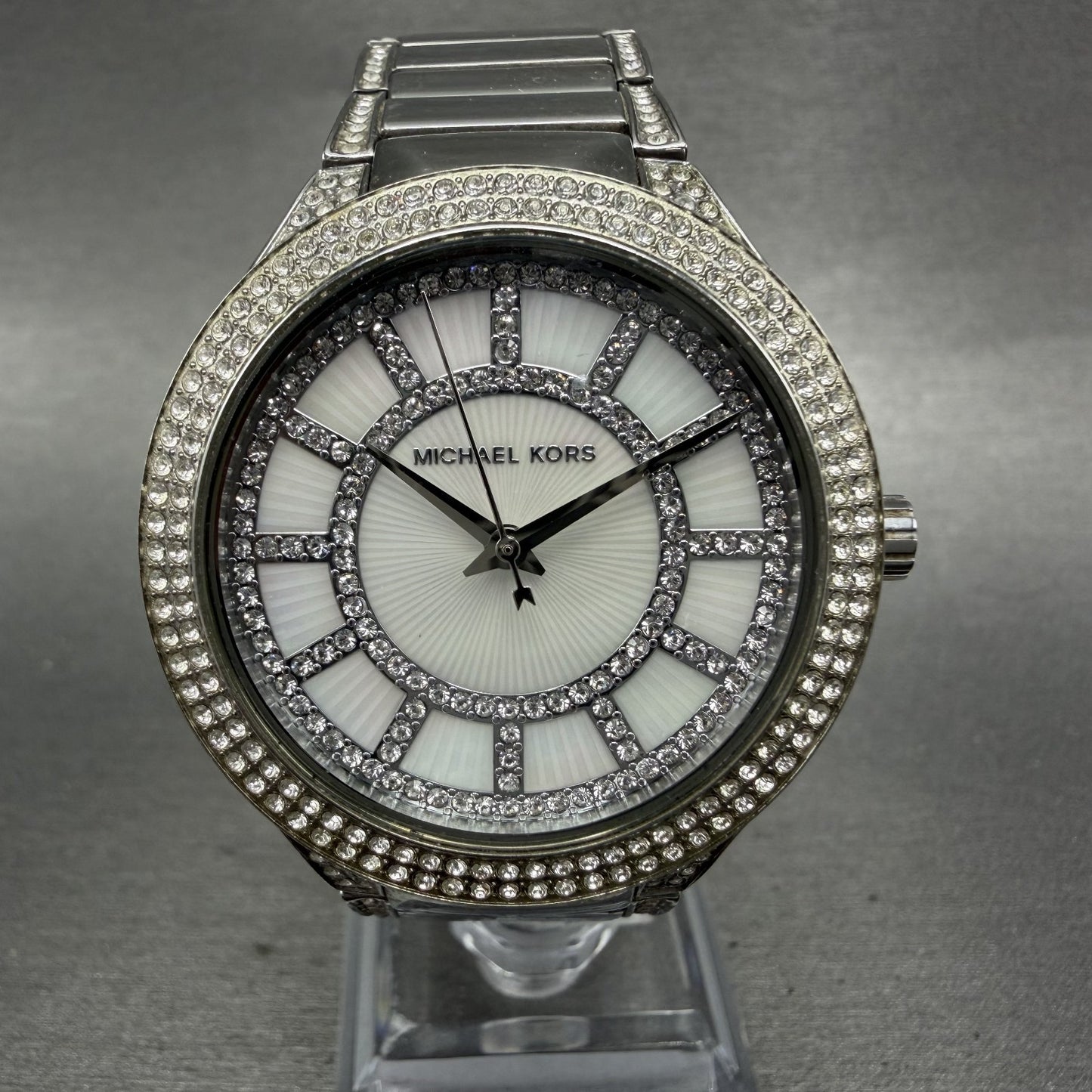 Michael Kors Kerry Watch Women 37mm MOP Dial Silver Tone Crystal Accent New Batt0
