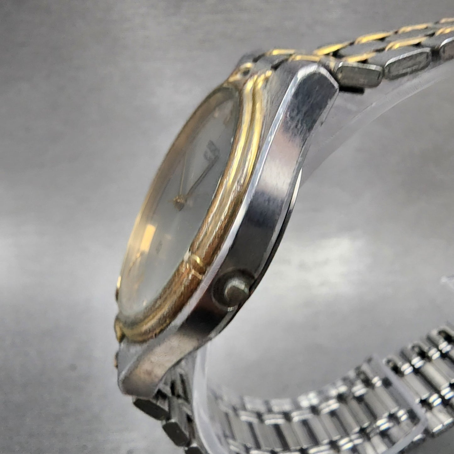 Seiko SQ Watch Men 33mm Silver Dial Two Tone Date Round 5y227a09 PARTS3