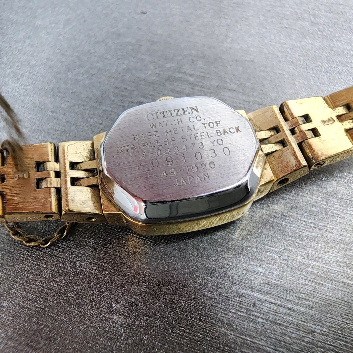 Citizen CQ Tank Watch Women 15mm Cream Dial Gold Tone Rectangle New Battery9