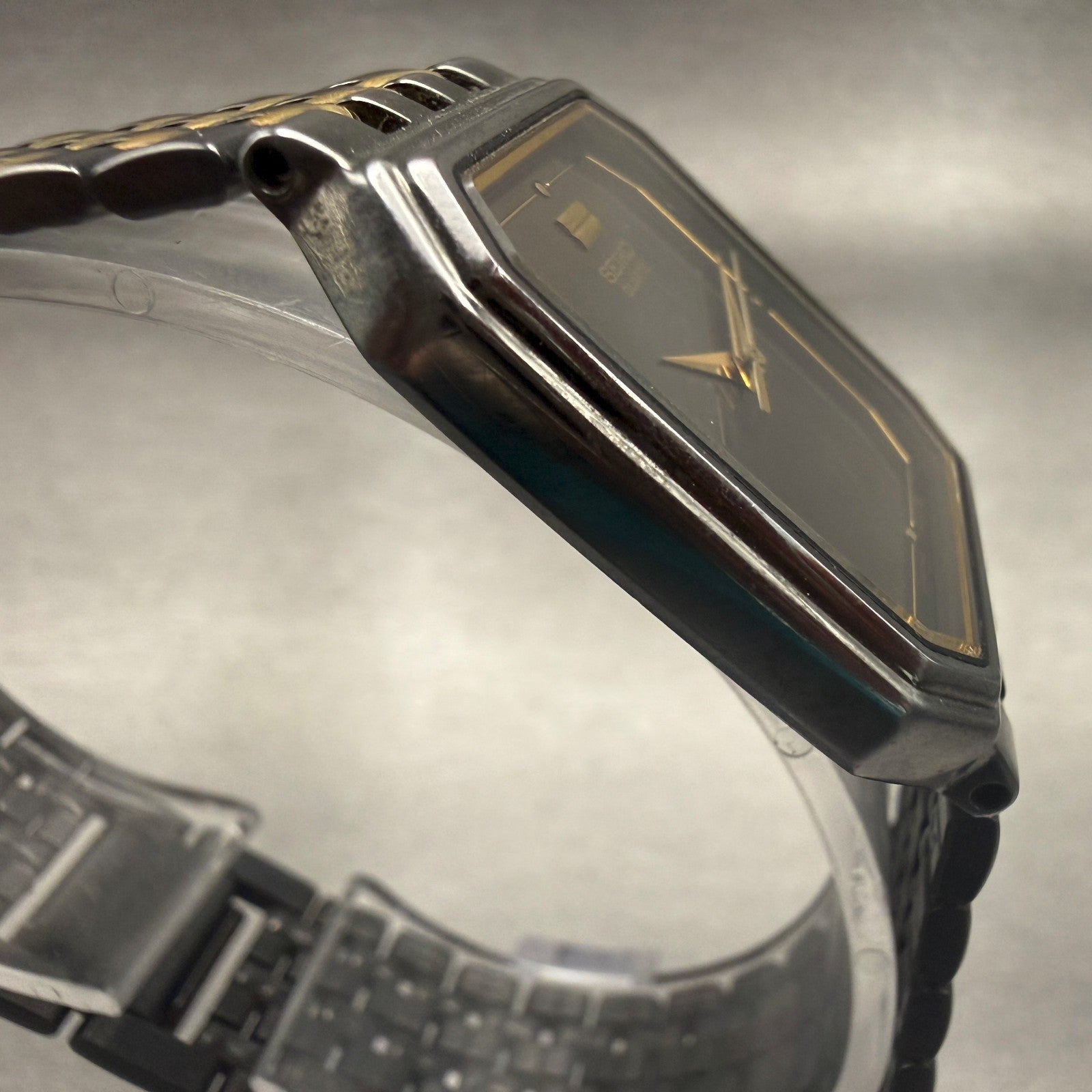 Seiko Watch Men 26mm Black Dial Two Tone Rectangle 5P31-5A59 New Battery3