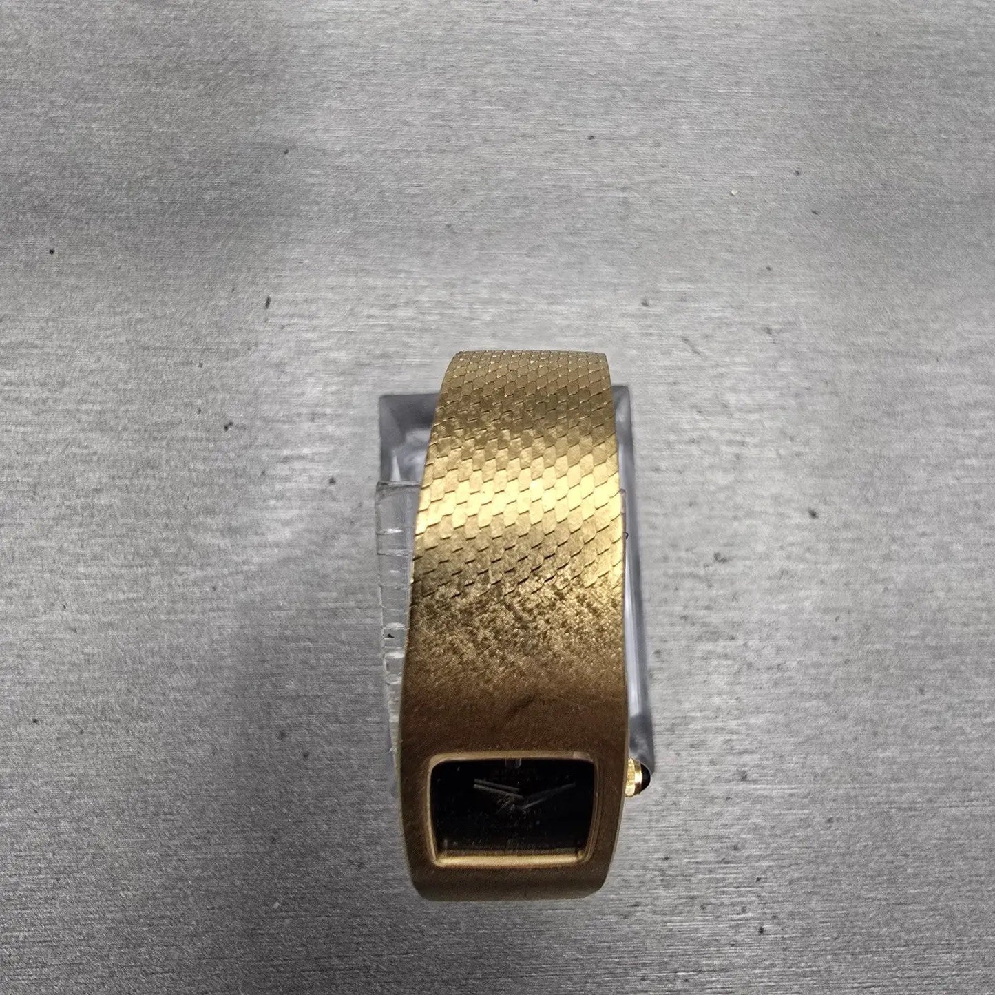Seiko Lassale Watch Women 14mm Black Dial Gold Tone Rectangle 8420-5109 New Batt4
