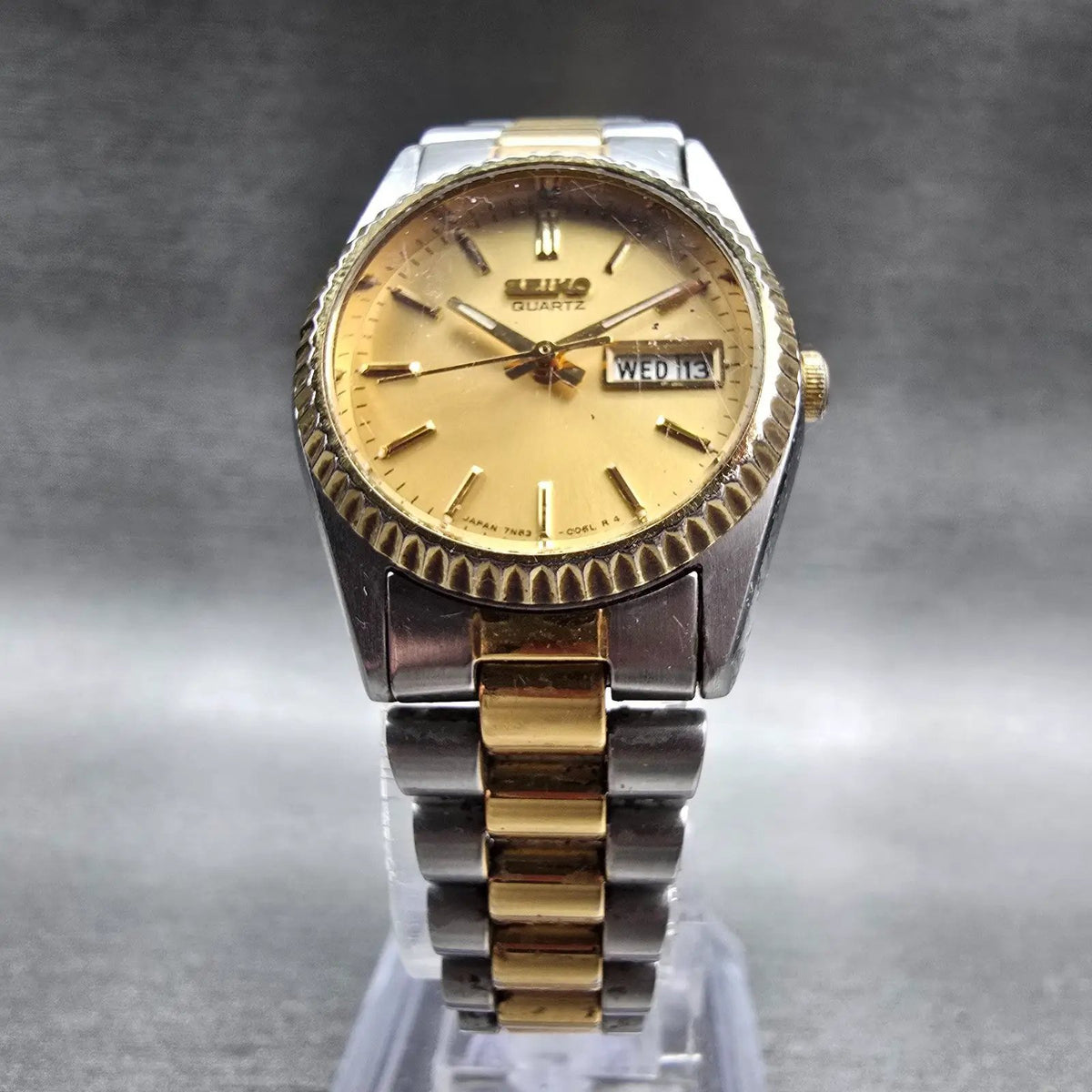 Seiko Watch Women 24mm Gold Dial Two Tone Daydate Round 7N83-0040 New Battery JP5