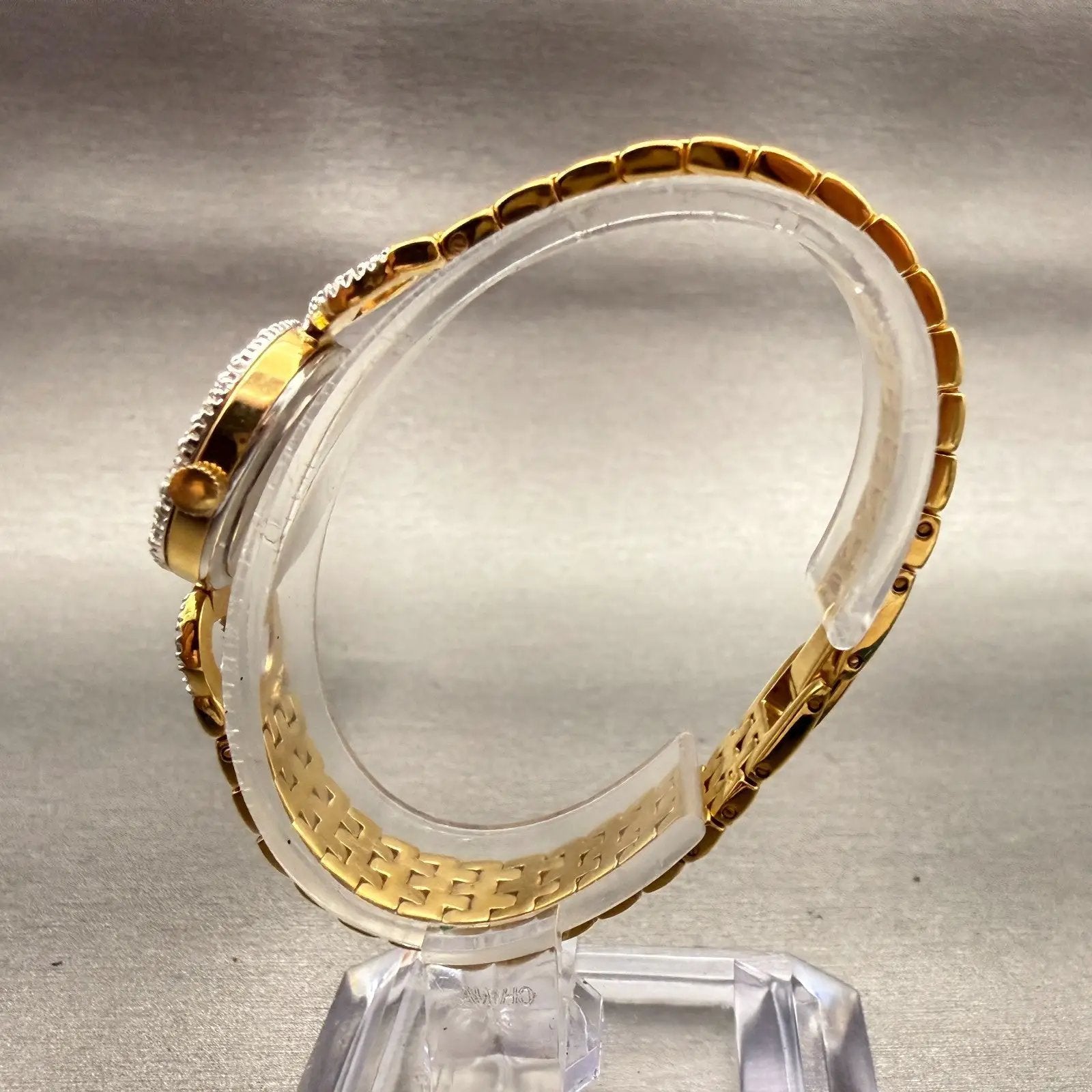 Seiko Pulsar Watch Women 20mm Gold Dial Gold Tone Gemmed V400L782A New Battery6