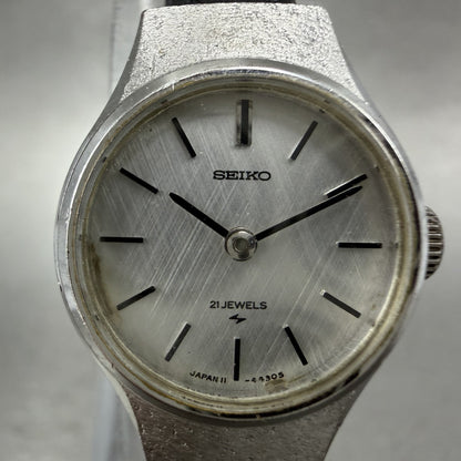 Seiko Watch Women 19mm Silver Dial Silver Tone Manual Round 111190 Runs1