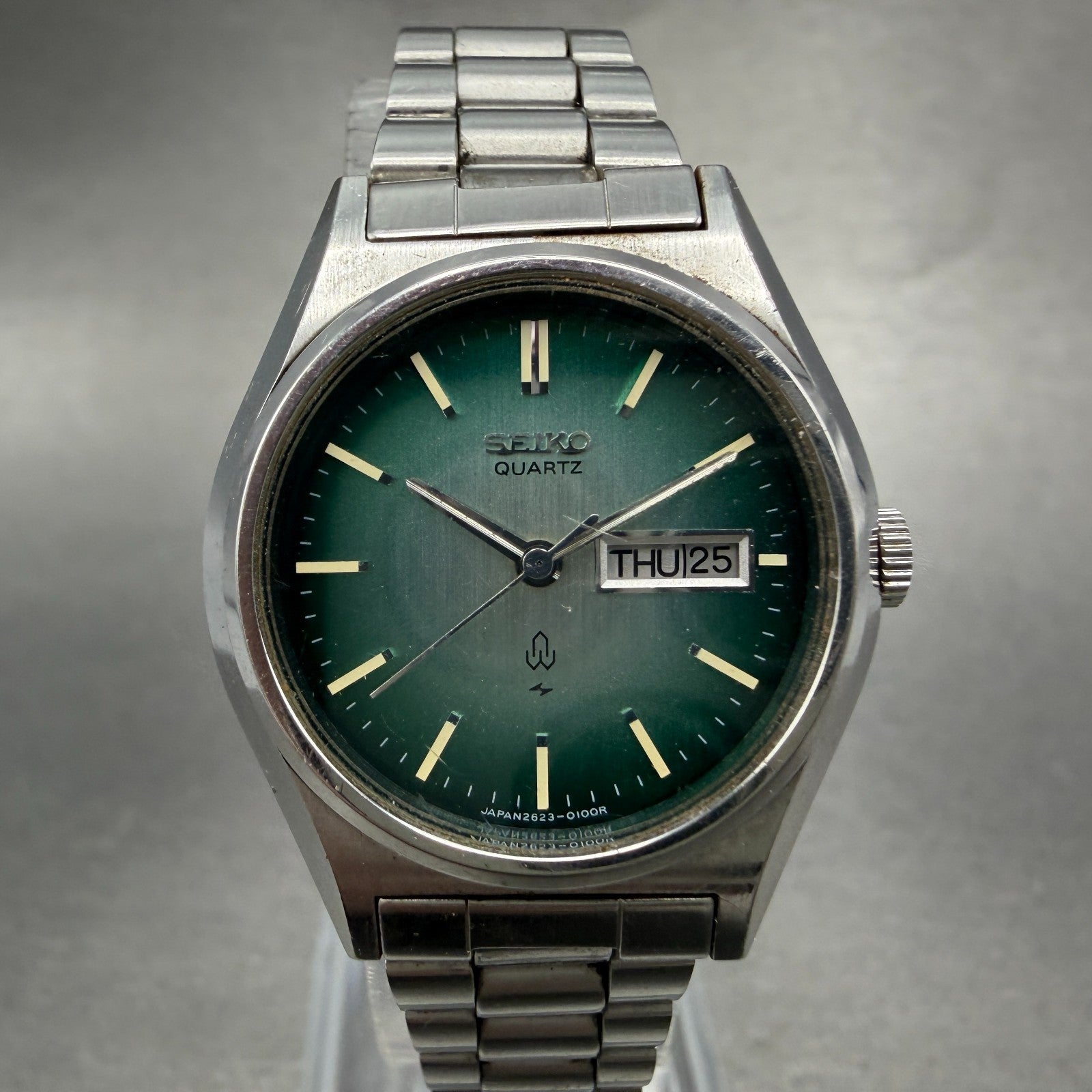 Seiko Watch Women 26mm Green Dial Silver Tone Daydate 2623-0100 New Battery0