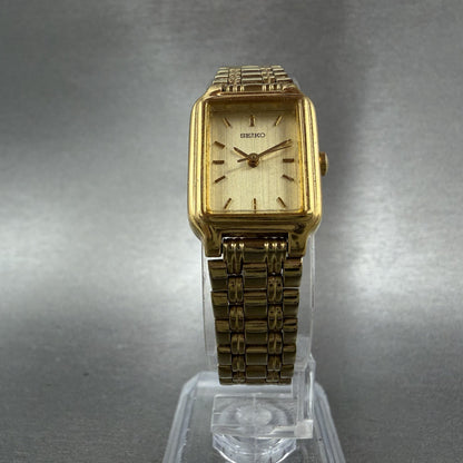 Seiko Tank Watch Women 17mm Champagne Dial Gold Tone 1N01-5E70 New Battery5