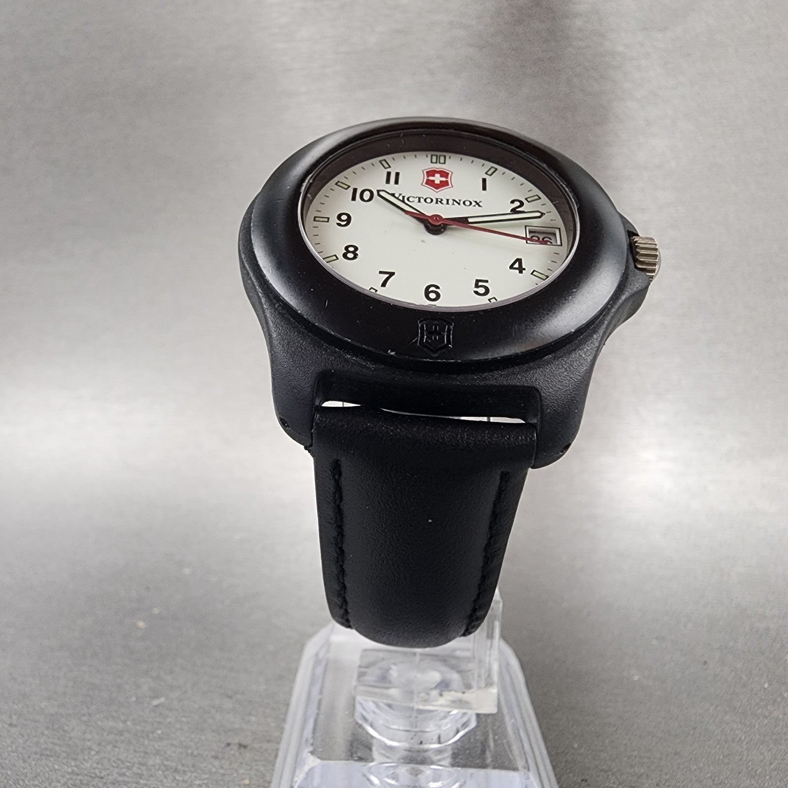 Victorinox  Swiss Army Watch Men 37mm White Dial Black Tone Date Round New Batt5