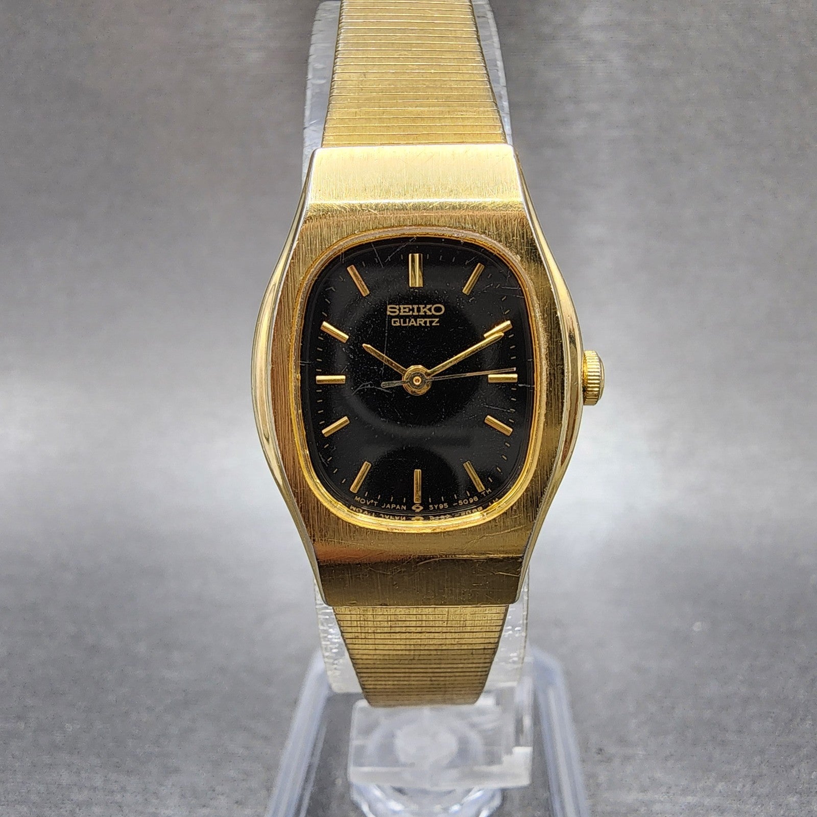 Seiko Watch Women 21mm Black Dial Gold Tone Round 5y955049 New Battery0