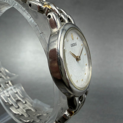 Seiko Watch Women 24mm White Dial Two Tone Round V700-6380 New Battery Vintage3