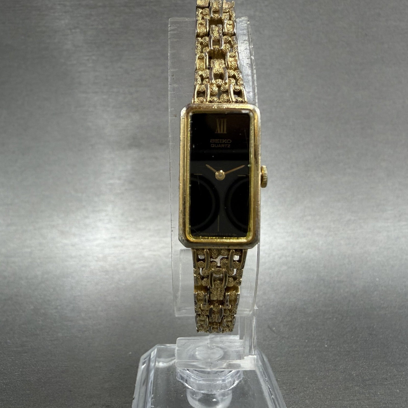 Seiko Tank Watch Women 13mm Black Dial Gold Tone Rectangle 13205249 New Battery5