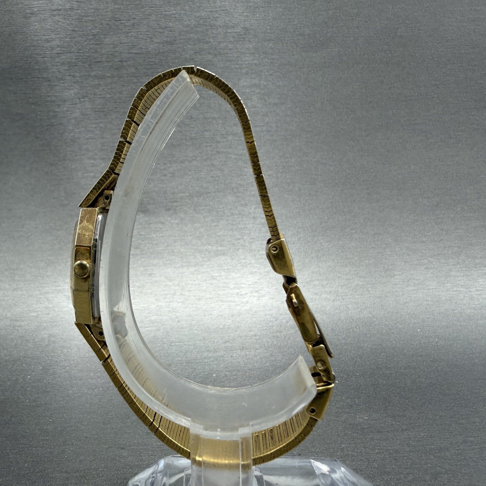 Seiko Watch Women 18mm Gold Dial Gold Tone Octagon 2C205840 New Battery VTG6