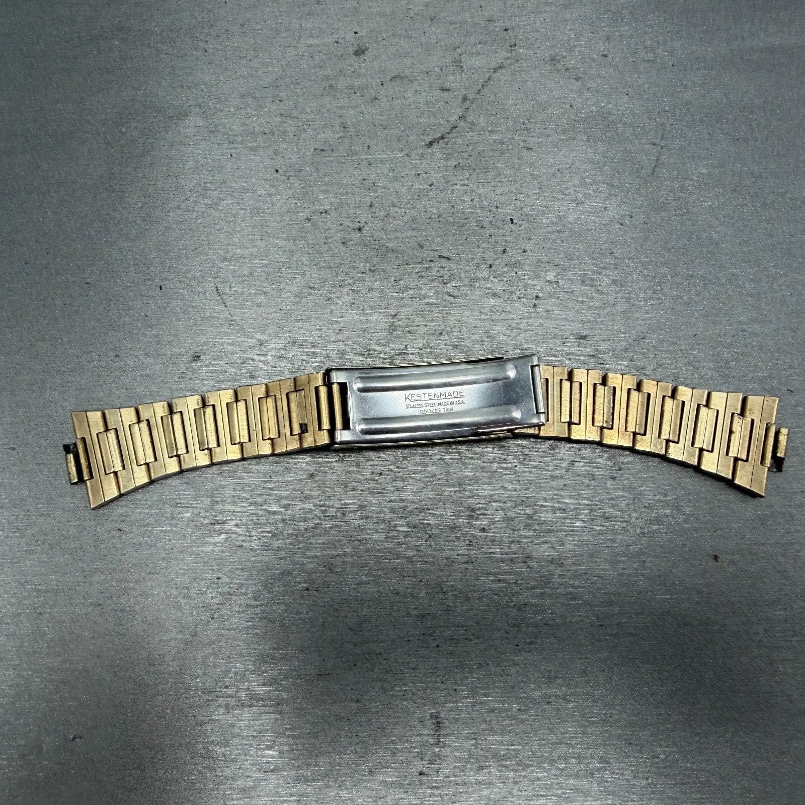 47930913