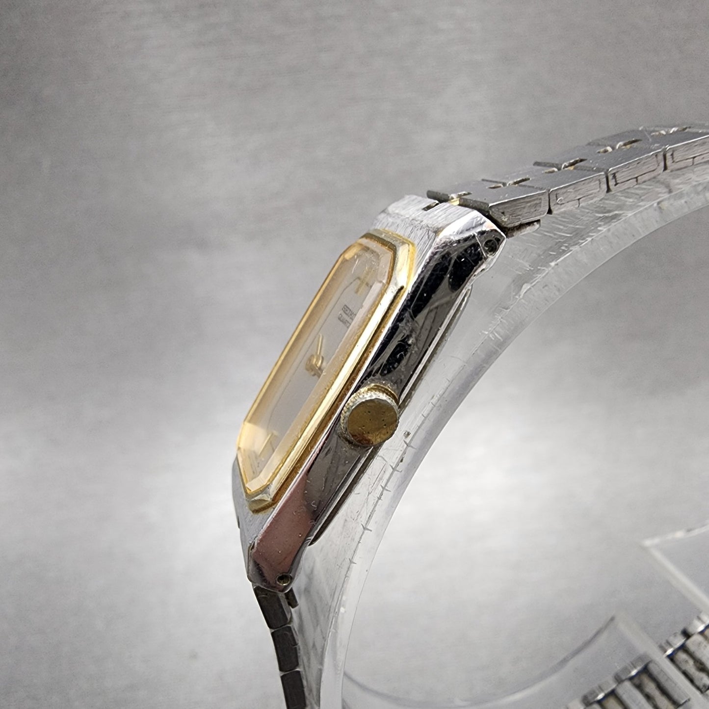 Seiko Tank Watch Women 14mm Silver Dial Two Tone 13206029 Rectangle New Battery2