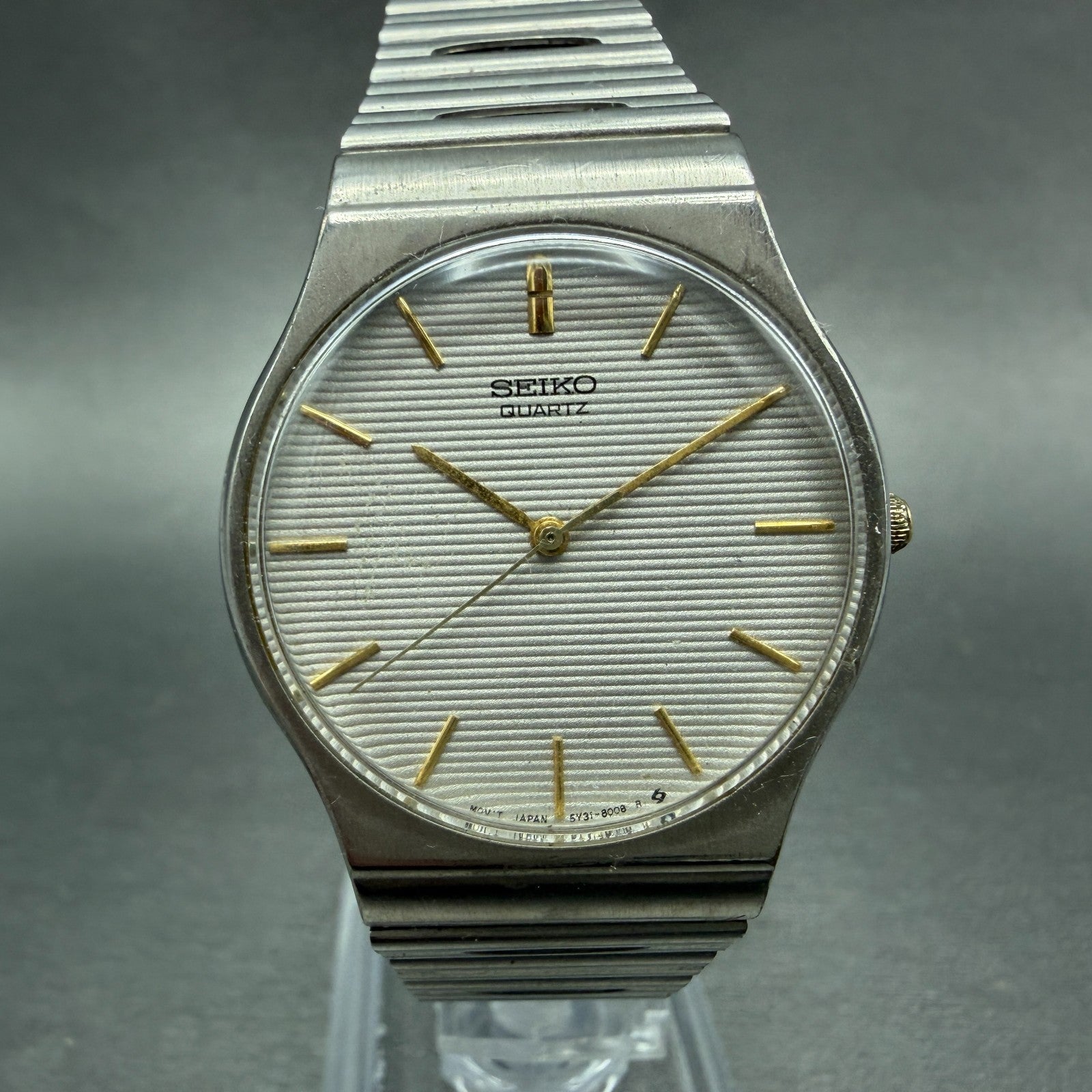Seiko Watch Men 32mm Silver Dial Silver Tone Round 5Y31-8019 New Battery VTG0