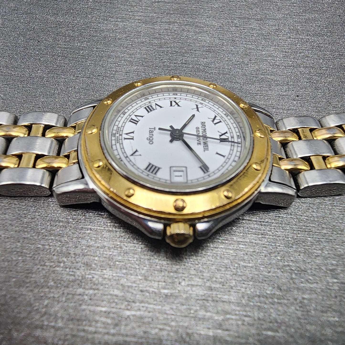 Raymond Weil Tango Watch Women 28mm White Two Tone Date Round BROKEN BAND NewBat3