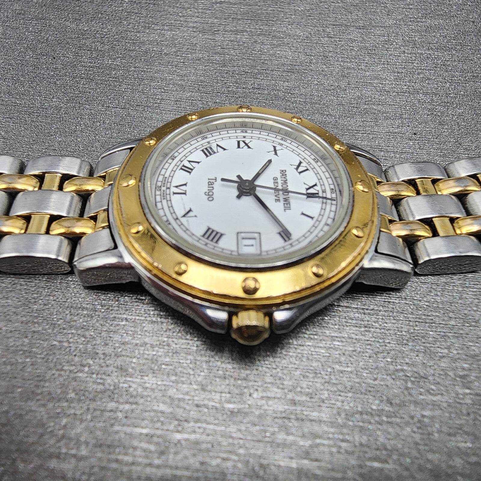 Raymond Weil Tango Watch Women 28mm White Two Tone Date Round BROKEN BAND NewBat3