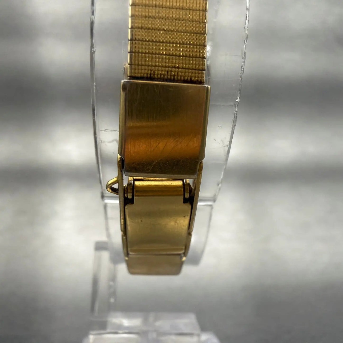 48031469