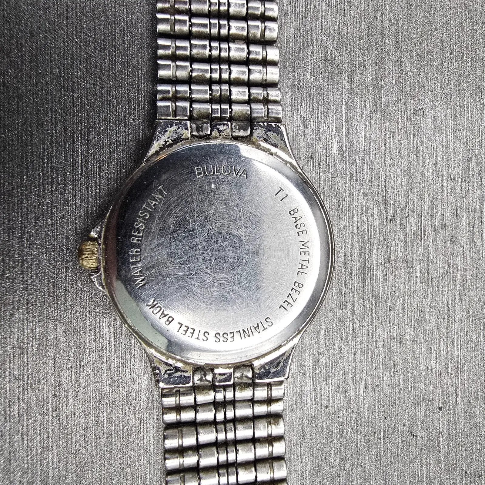 Bulova Watch Women 24mm White Dial Two Tone Date Round 98M02 New Battery Vintage10