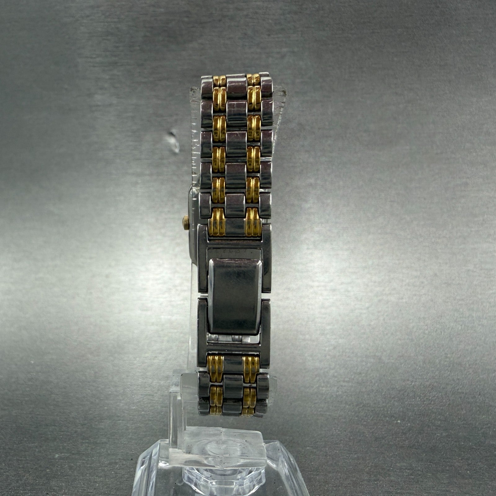 Seiko Tank Watch Women 18mm White Dial Two Tone Rectangle V401-5129 New BatteryX7