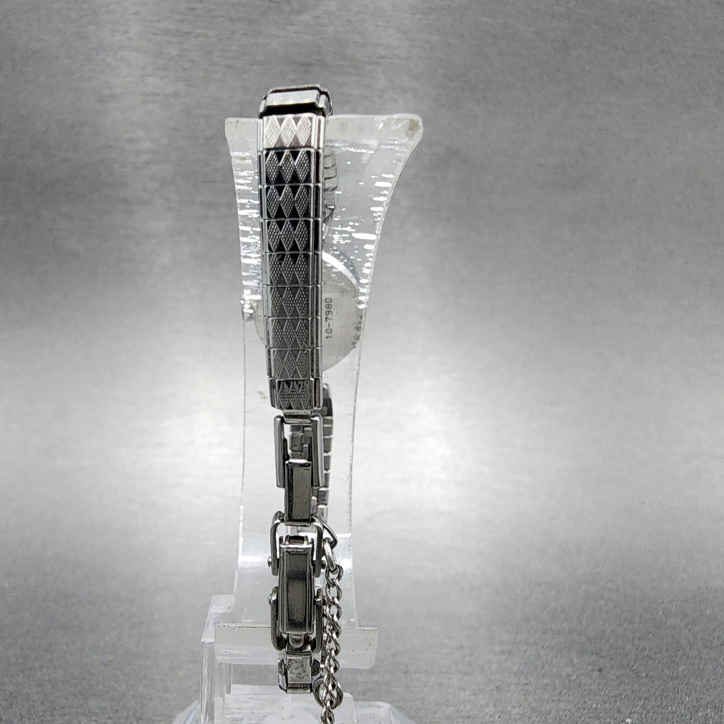 Seiko Solar Watch Women 13mm Silver Dial Silver Tone Manual 107980 Runs7