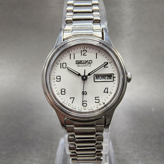 Seiko SQ Watch Women 24mm White Dial Silver Tone Daydate 3y030a29 New Battery0