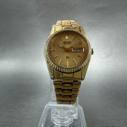 Seiko SQ Watch Women 25mm Gold Dial Gold Tone Daydate Round 2A23-0039 NewBat MG55