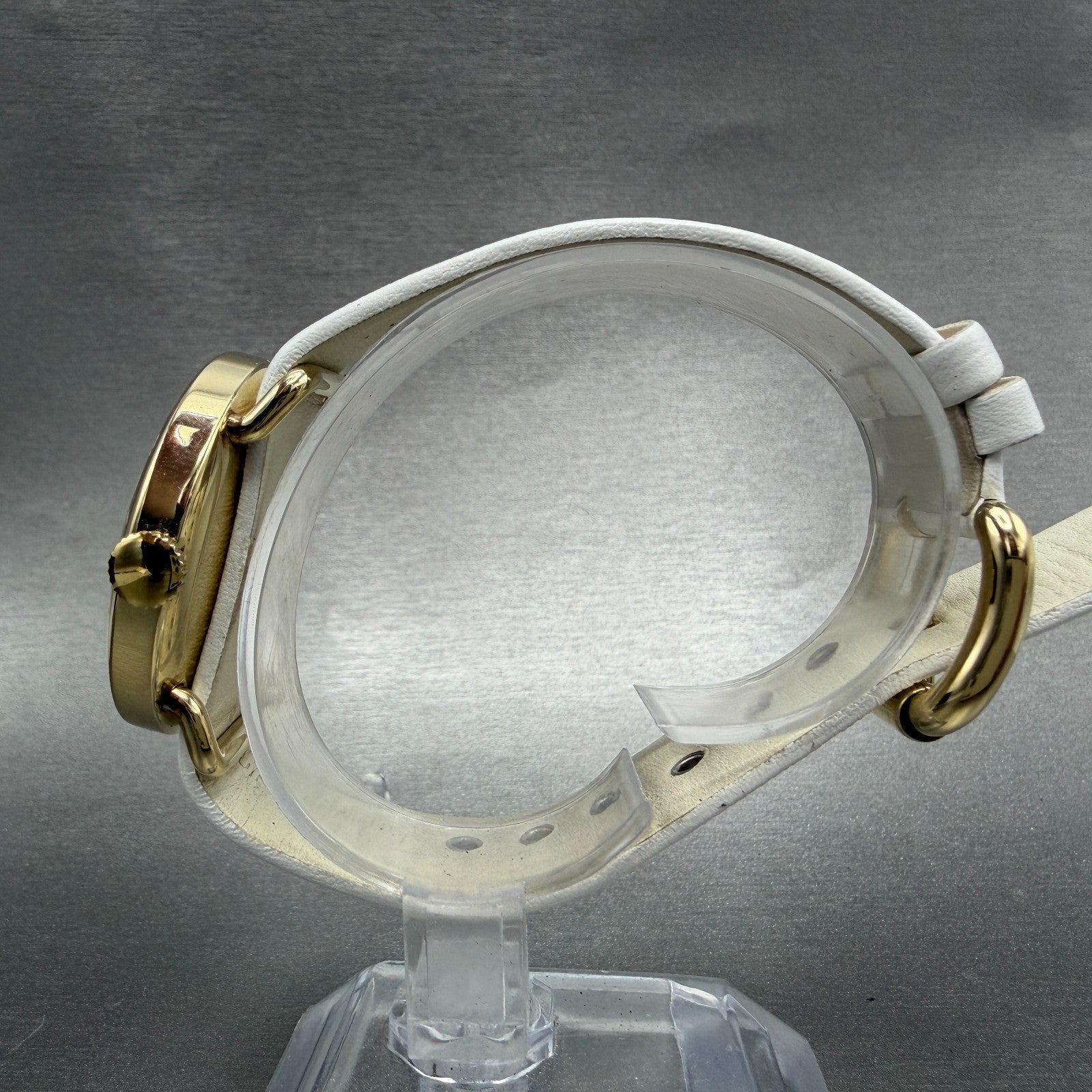Marc Jacobs Amy Watch Women 36mm White Dial Gold Tone Round mbm1150 New Battery7