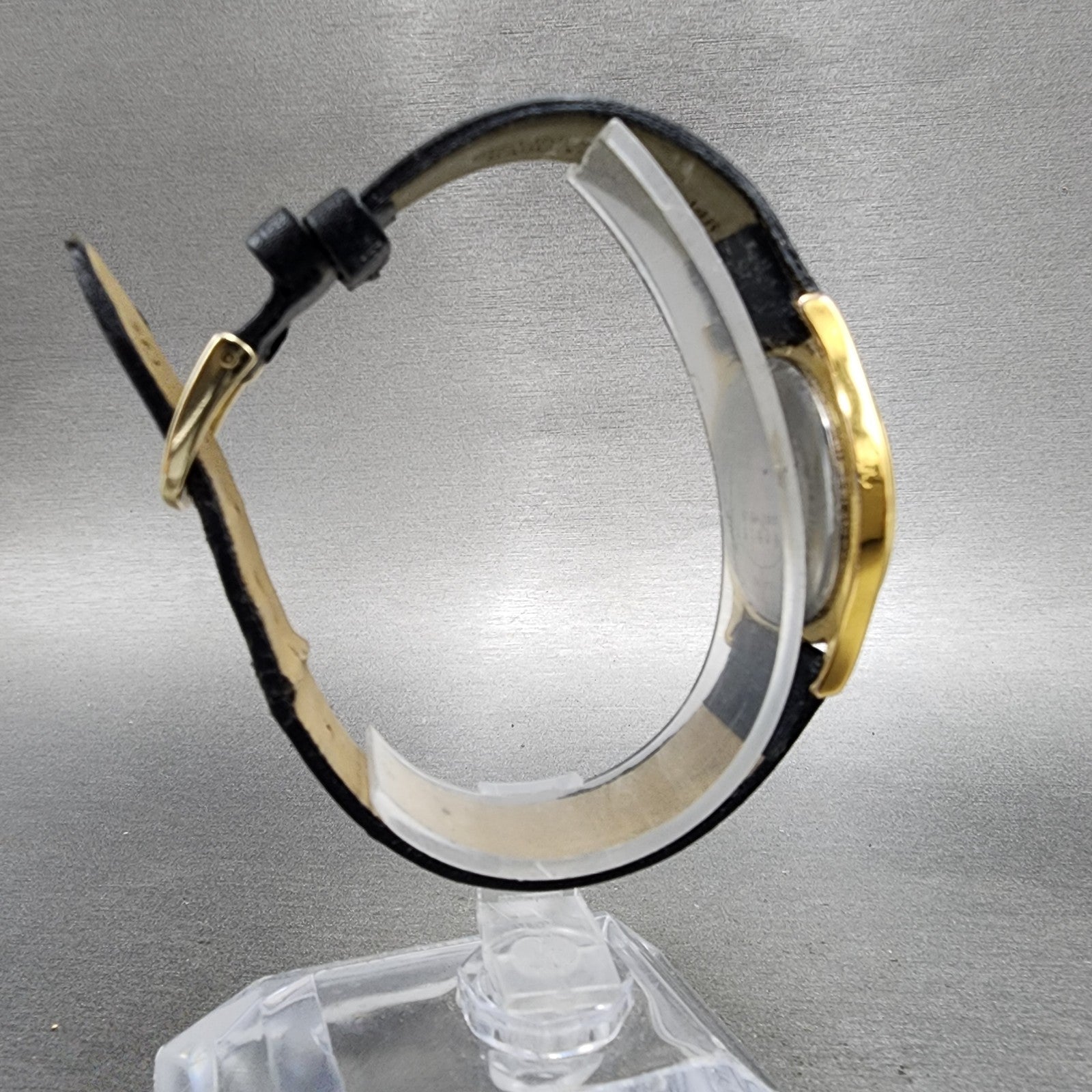 Movado Museum Watch Women 28mm Black Dial Gold Tone Round 87 E4 0823 New Battery8