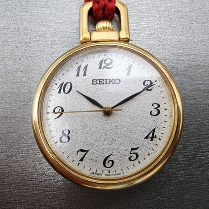 Seiko Pocket Watch Women 27mm Silver Dial Gold Tone ccccc New Battery1