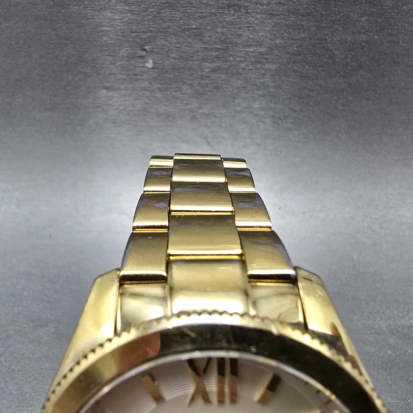 Fossil Cecile Watch Women 40mm Cream Dial Gold Tone Daydate AM4510 New Battery J4