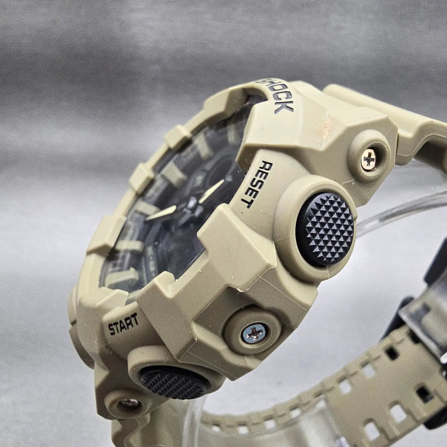 Casio G-Shock GA-700UC Watch Men 53mm Black Beige Chronograph Alarm New Battery2