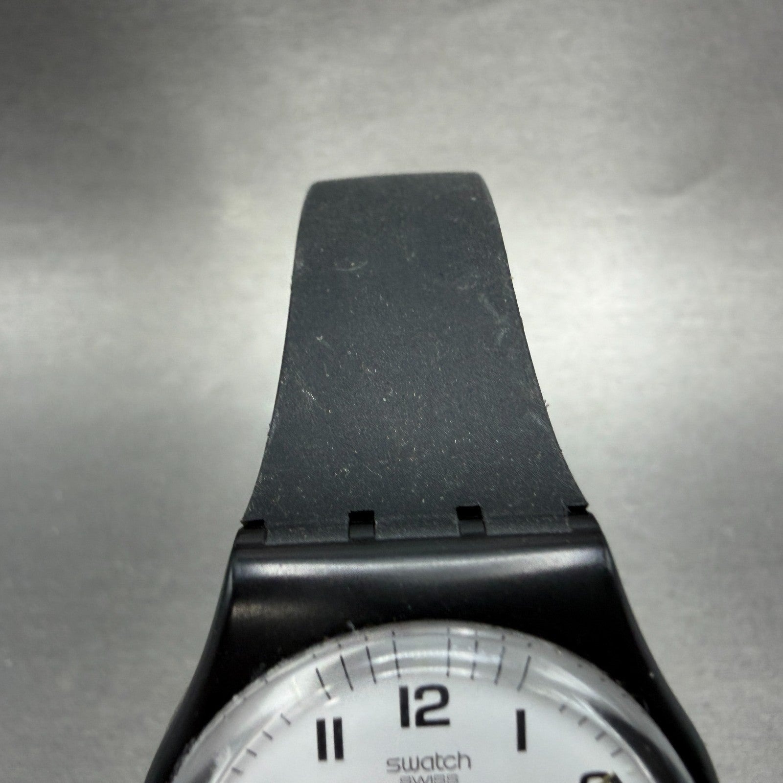 Swatch Once Again Watch Men 34mm White Dial Black Daydate GB743 Round New Batt4