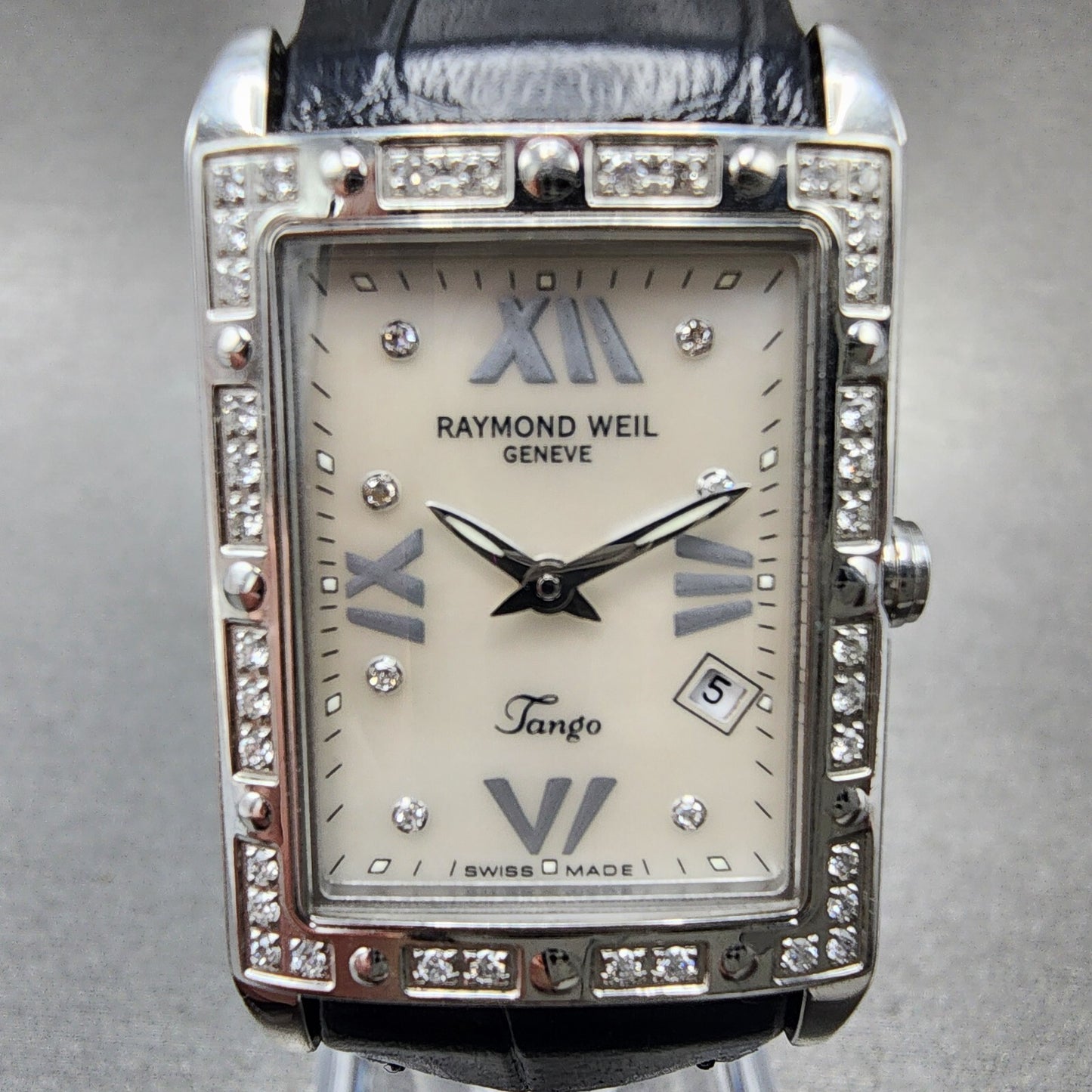Raymond Weil Tango Tank Watch Women 24mm MOP Dial Steel Diamond New Battery1