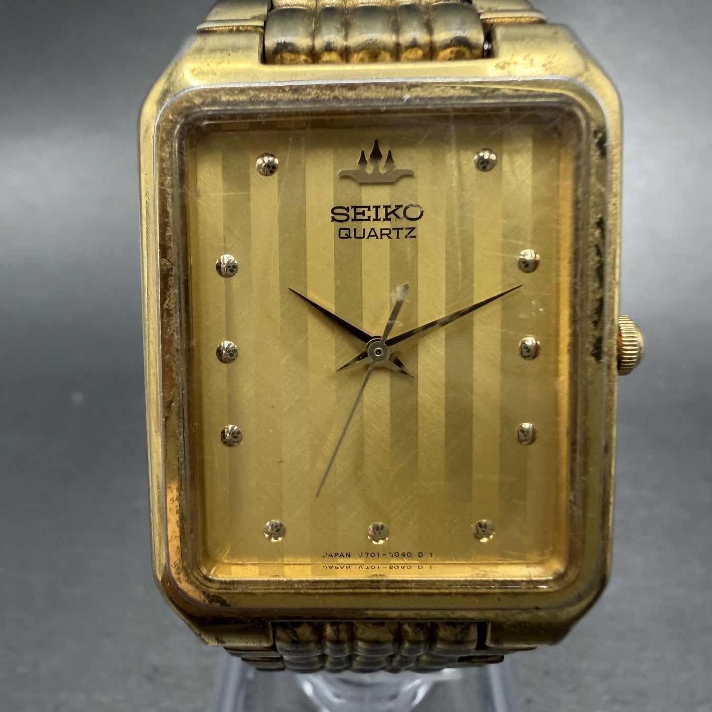 Seiko Tank Watch Men 26mm Champagne Dial Gold Tone Rectangle V701-5J00 PARTS2