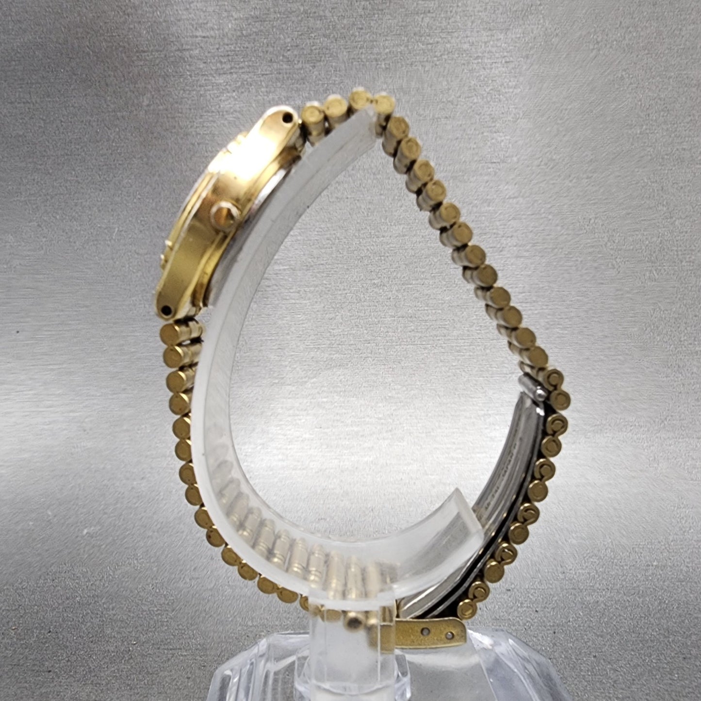 Seiko Moonphase Watch Women 24mm White Dial Gold Tone 4K220069 New Battery6