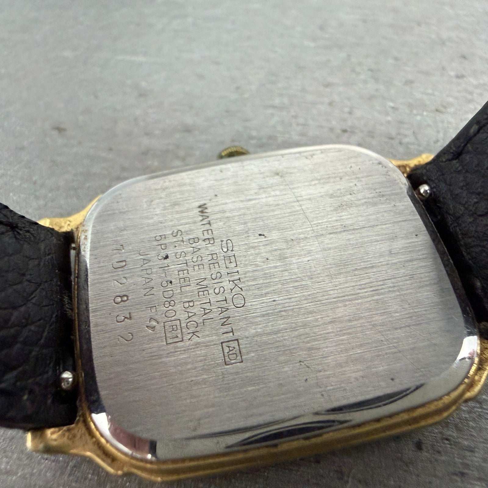 Seiko Tank Watch Men 26mm Champagne Dial Gold Tone 5P31-5D80 New Battery Vintage9