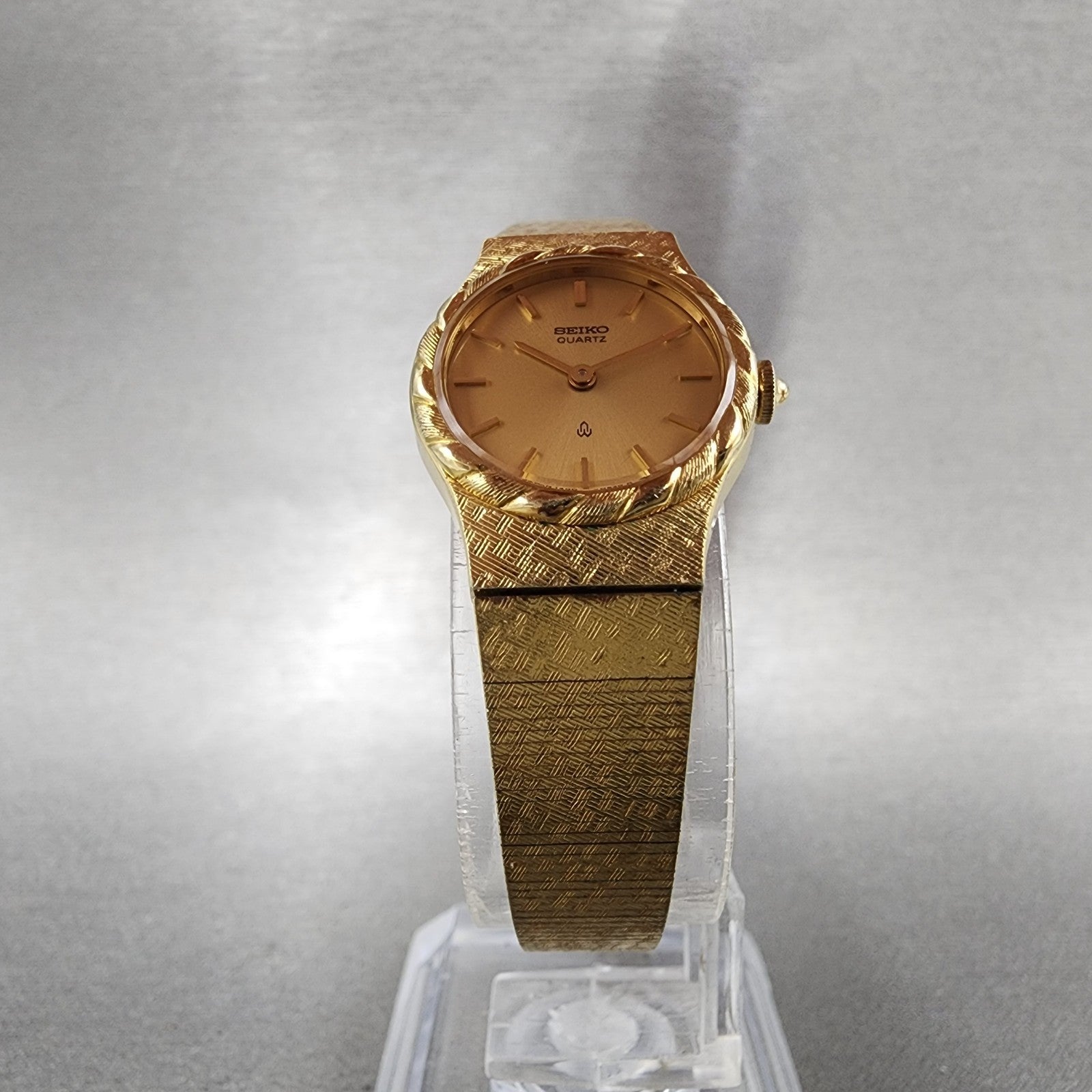 Seiko Watch Women 19mm Gold Dial Gold Tone Round 14000110 New Battery VTG5