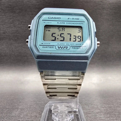 Casio F-91W Digital Watch Women 34mm Blue Clear Band Chrono Alarm New Battery5