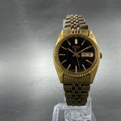 Seiko Watch Women 24mm Black Tone Gold Tone Daydate Round 7N83-0041 New Batt PO95
