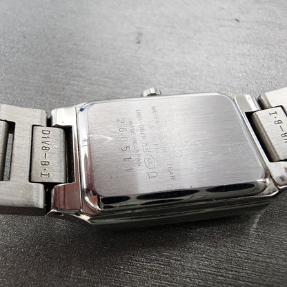 Seiko Lukia Tank Watch Women 20mm Silver Dial Silver Tone 1n010bz0 New Battery12