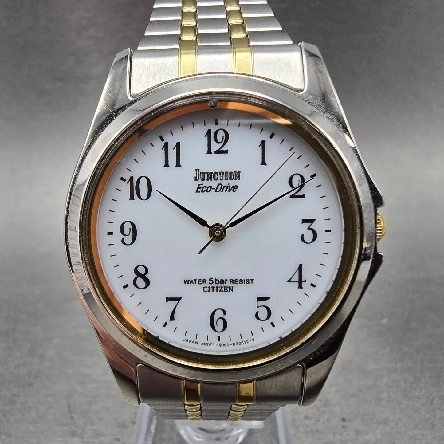 Citizen Eco-Drive Junction Watch Men 36mm White Dial Two Tone Round Runs0