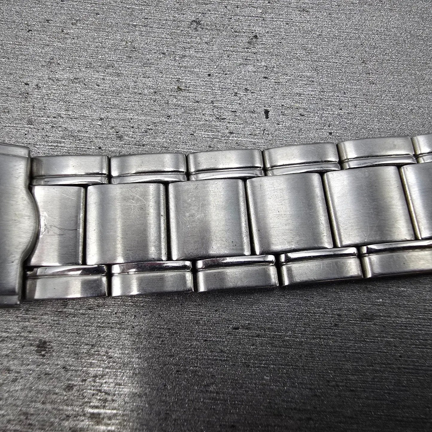 48513271