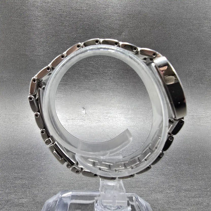 Seiko Solar Tank Watch Women 18mm White Dial Silver Rectangle Lukia Runs V1119